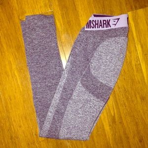 AVAILABLE - Gymshark Purple Flex Leggings 🦈